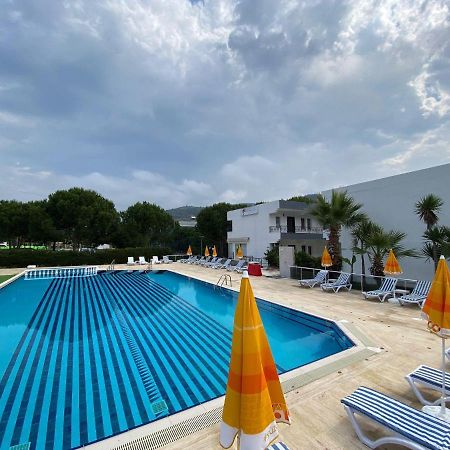 Palm Club Apart Otel Kusadasi Exterior photo